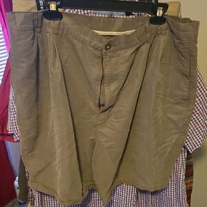 Classic Tan Men's Chino Shorts